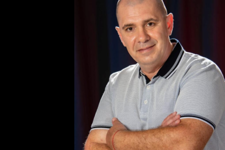 ИГОРЬ МАНАЦКОВ: "ЖИВИ СВОБОДНЫМ!"