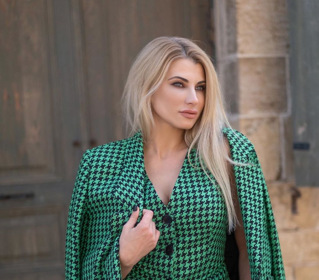 Анета Маринина: "Жизнь состоит из чудес. Я это точно знаю!"